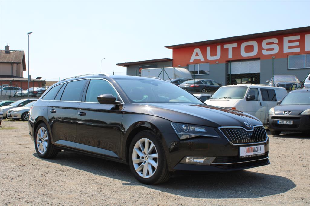 Škoda Superb
