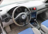 Volkswagen Golf 10