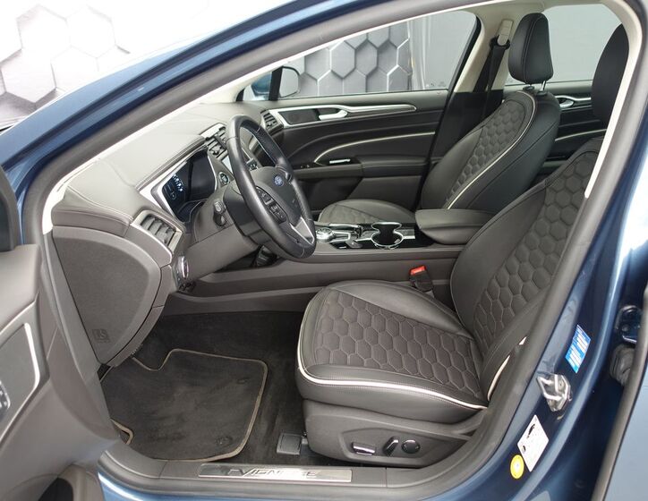 Ford Mondeo 32
