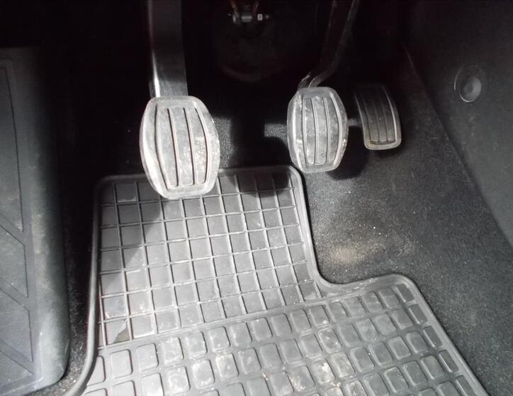 Peugeot 308 23