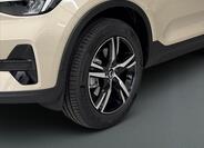 Volvo XC40 6