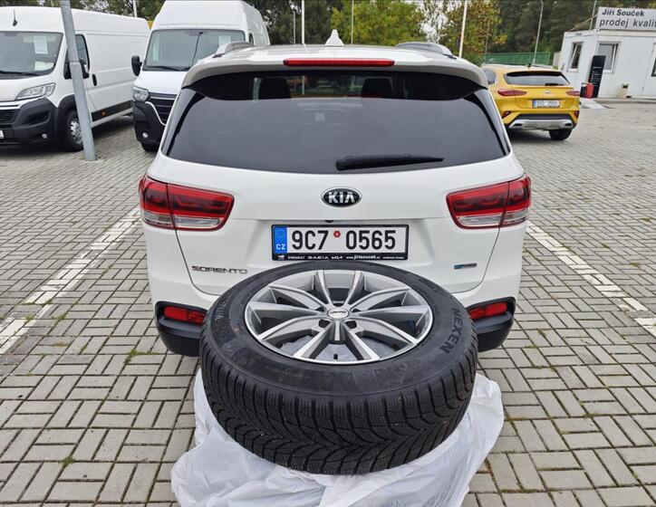 KIA Sorento 22