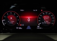 Volkswagen Golf 22