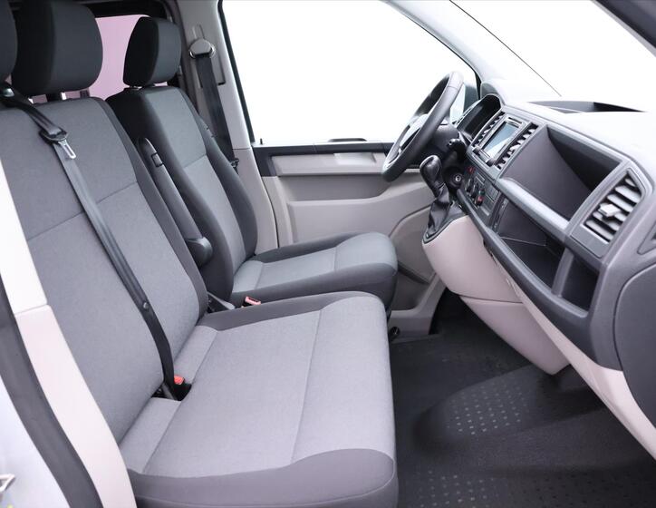 Volkswagen Transporter 14