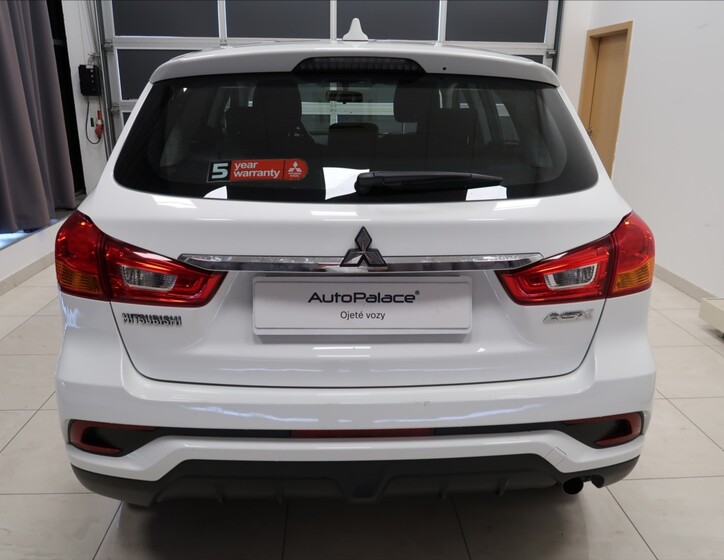 Mitsubishi ASX 5