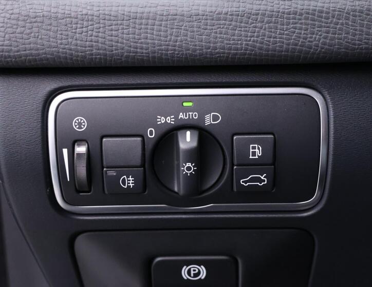 Volvo XC60 18