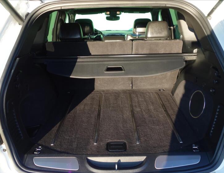 Jeep Grand Cherokee 26