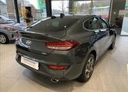 Hyundai i30 4