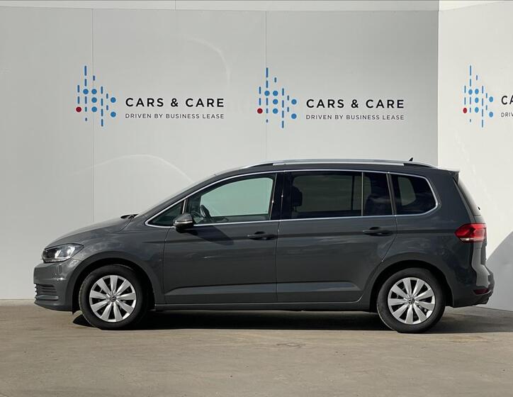 Volkswagen Touran 2
