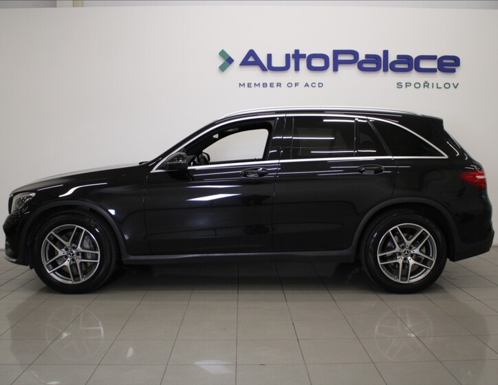 Mercedes-Benz GLC 3
