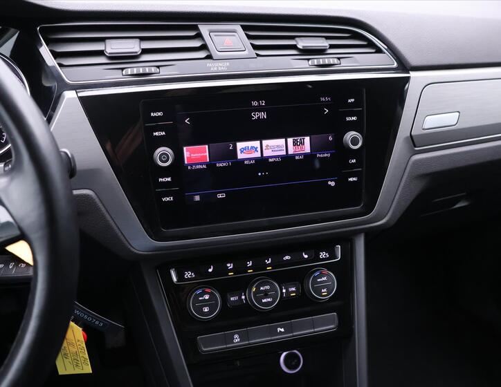 Volkswagen Touran 23