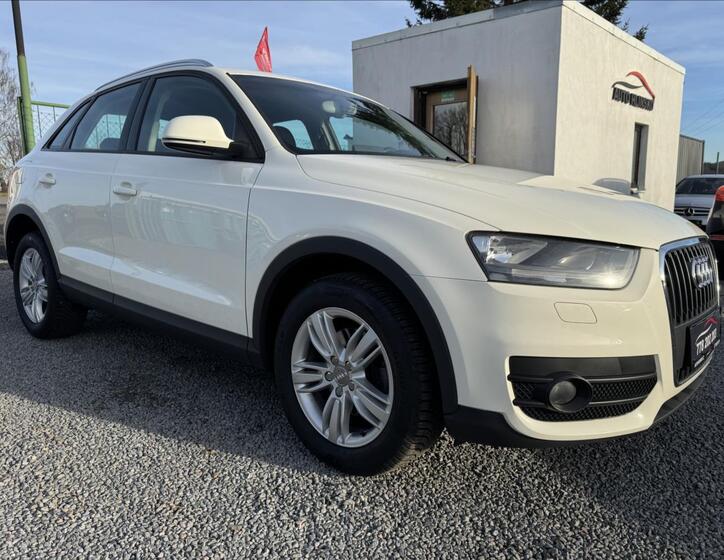 Audi Q3 9