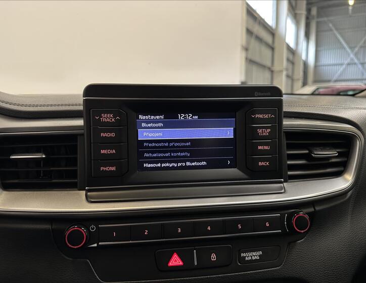 KIA Ceed 8