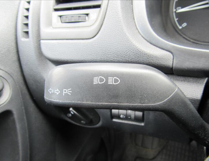 Škoda Fabia 19