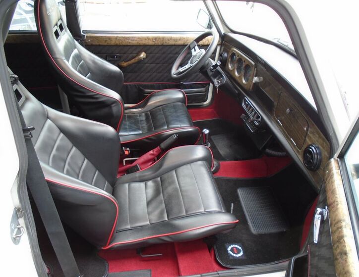 Mini Clubman 12