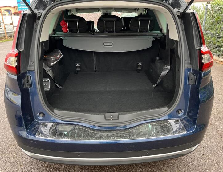 Renault Grand Scénic 39
