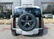 Land Rover Defender 7