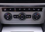 Volkswagen Passat 25