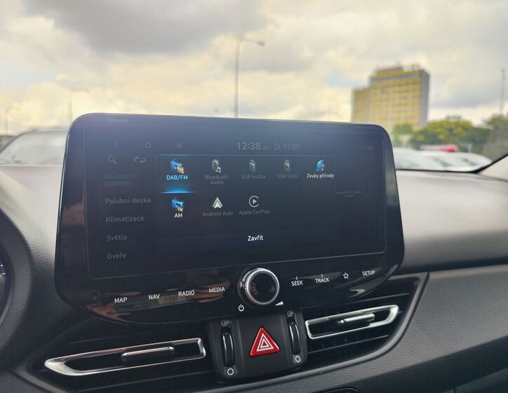 Hyundai i30 16