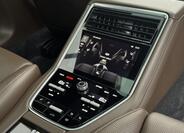 Porsche Panamera 32