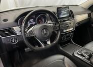 Mercedes-Benz GLE 9