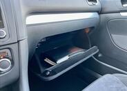 Volkswagen Golf 34