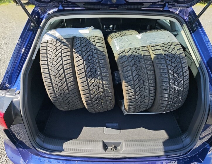 Volkswagen Golf 11