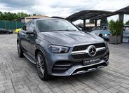 Mercedes-Benz GLE 8