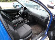 Volkswagen Golf 12