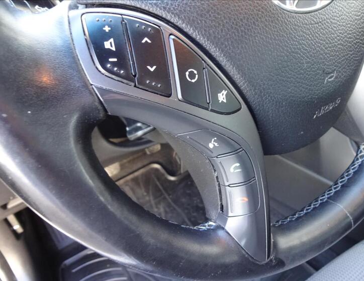Hyundai i30 40
