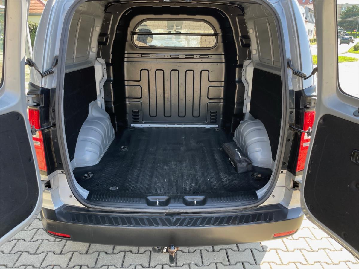 Hyundai H 1