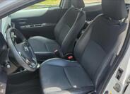 Toyota Yaris 10