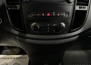 Mercedes-Benz Vito 32