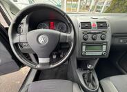 Volkswagen Touran 13
