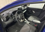 Toyota Yaris 9