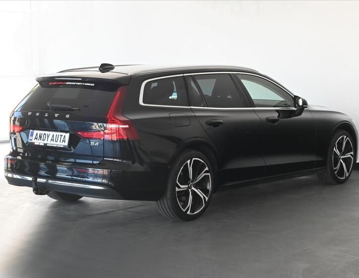 Volvo V60 3