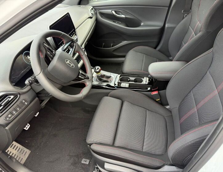 Hyundai i30 8