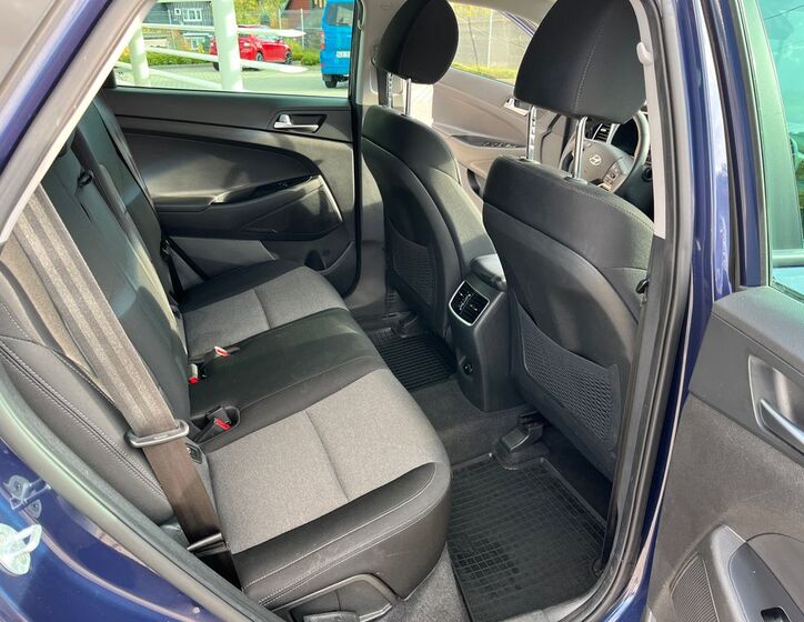 Hyundai Tucson 16