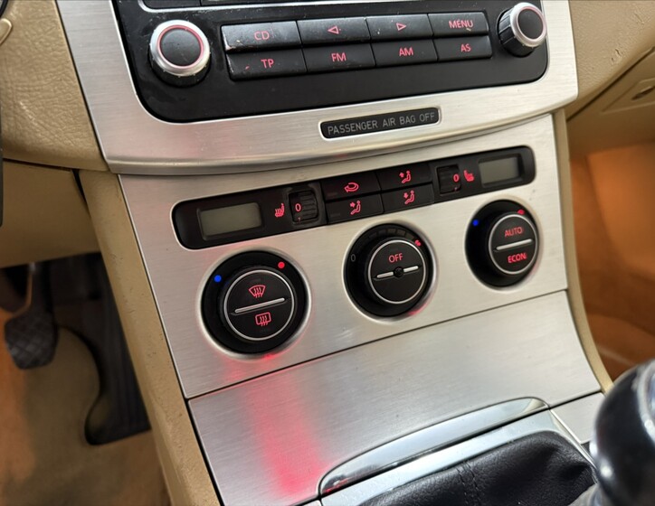 Volkswagen Passat 11