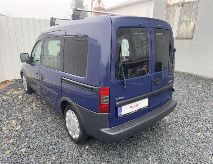 Opel Combo 12