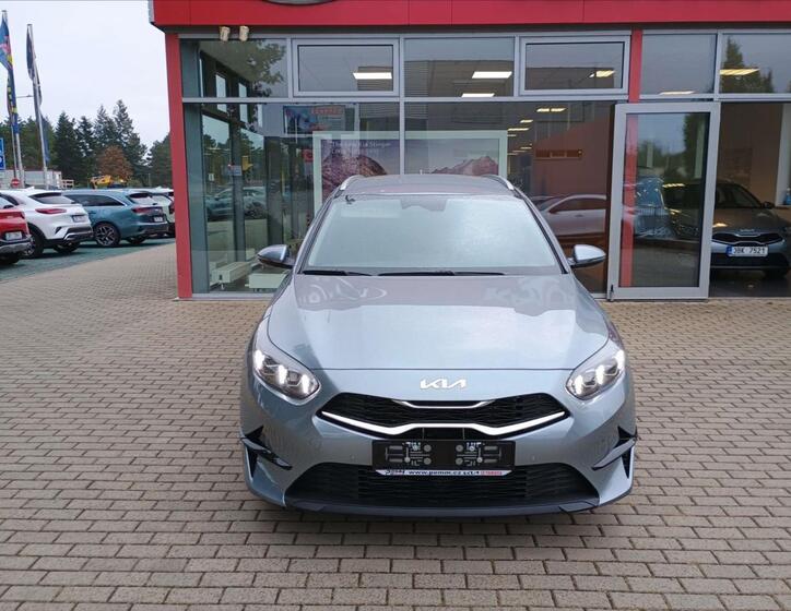 KIA Ceed 5