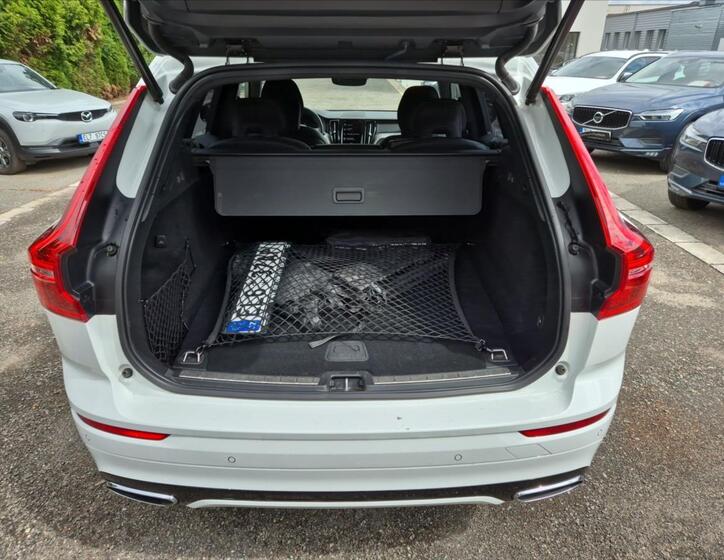 Volvo XC60 11