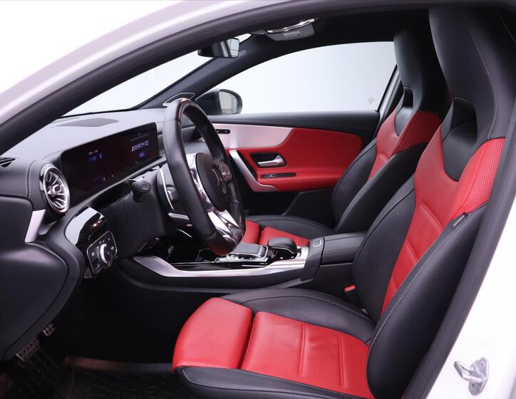 Mercedes-Benz Třídy A 12