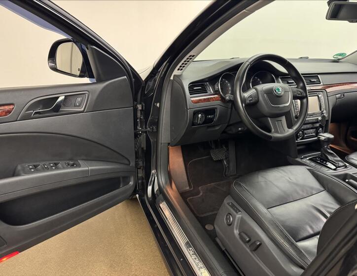 Škoda Superb 34