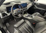 BMW X7 6