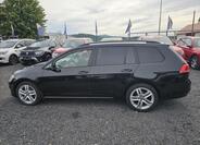 Volkswagen Golf 9