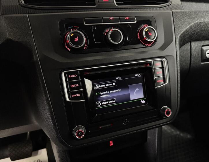 Volkswagen Caddy 24