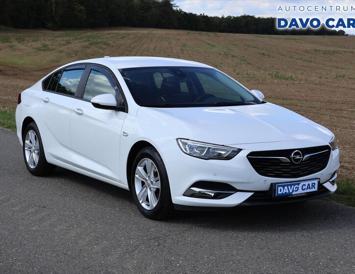 Opel Insignia 1