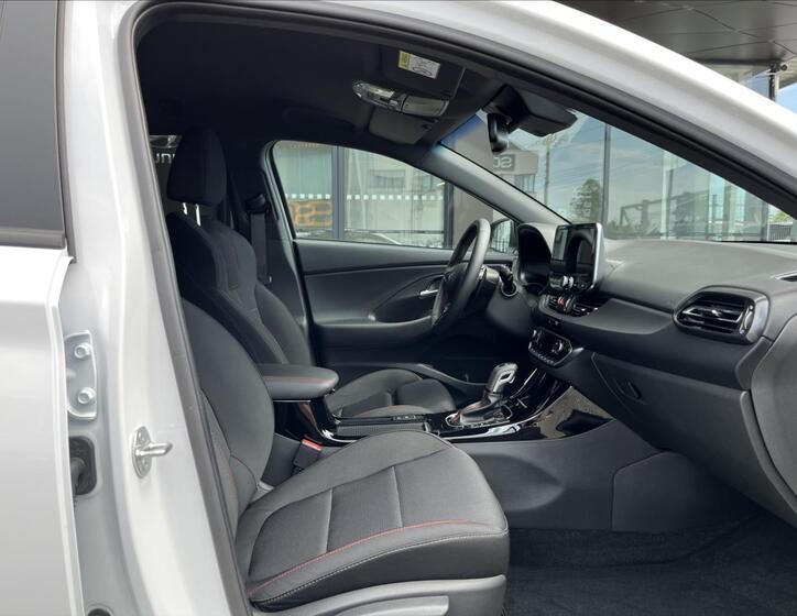 Hyundai i30 9