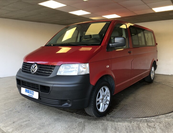 Volkswagen Caravelle 3